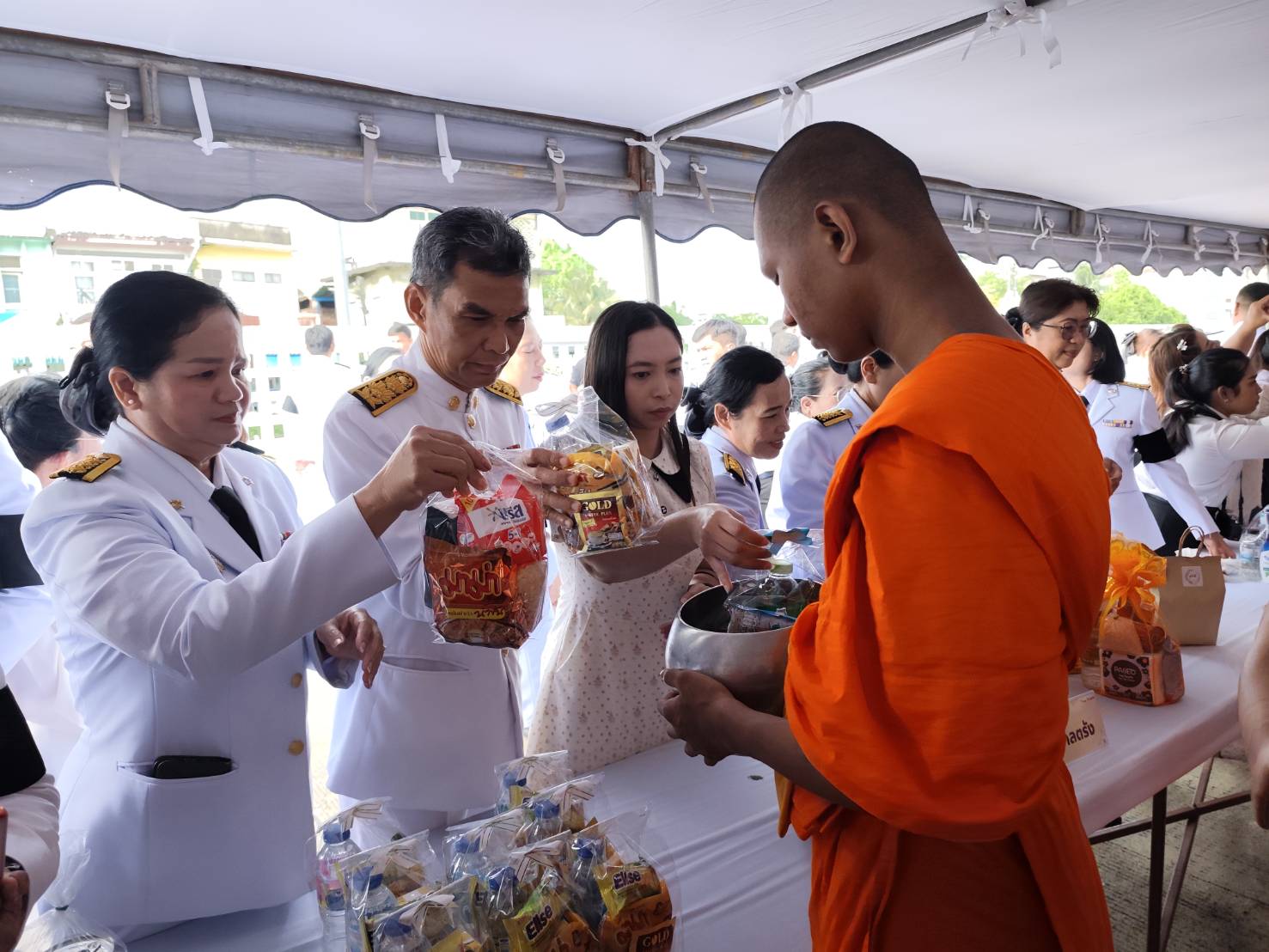 title - ส.ป.ก.ตรังร่วมเข้าร่วมพิธีเนื่องในโอกาสวันเฉลิมพระชนมพรรษา สมเด็จพระนางเจ้าฯ พระบรมราชินี  ๓ มิถุนายน ๒๕๖๙